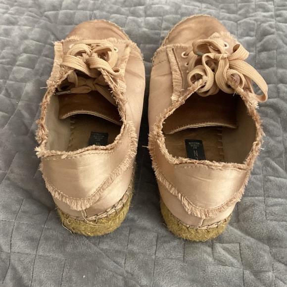 Satin sneakers - Picture 3 of 3